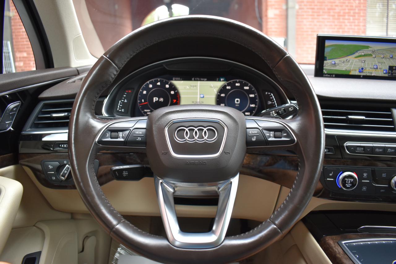 Audi Q7 SE Premium Plus 55 TFSI quattro 2019