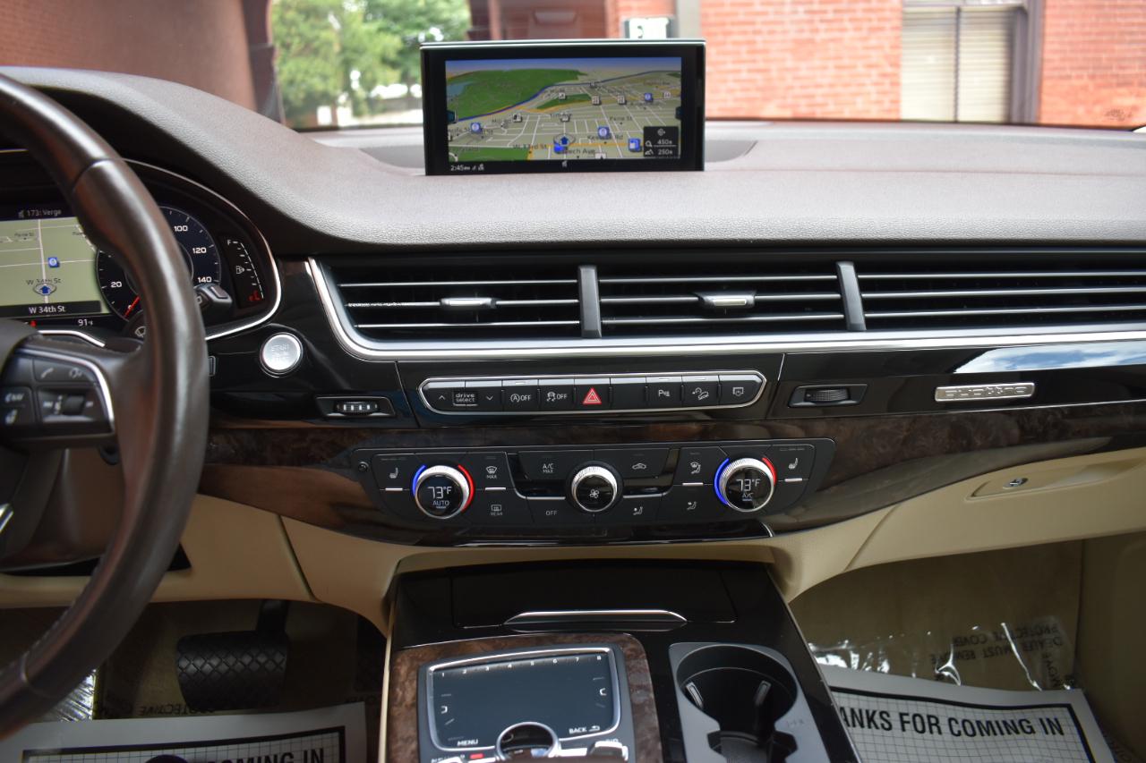 Audi Q7 SE Premium Plus 55 TFSI quattro 2019