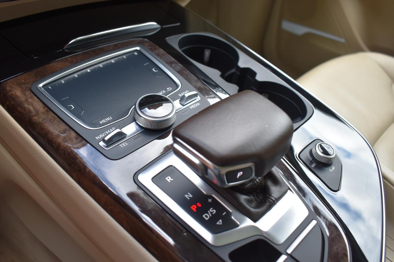Audi Q7 SE Premium Plus 55 TFSI quattro 2019