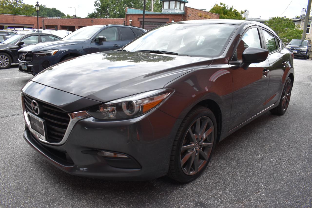 Mazda Mazda3 4-Door Touring Auto 2018