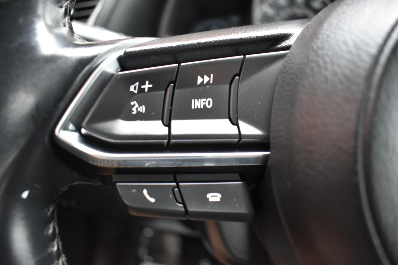 Mazda Mazda3 4-Door Touring Auto 2018