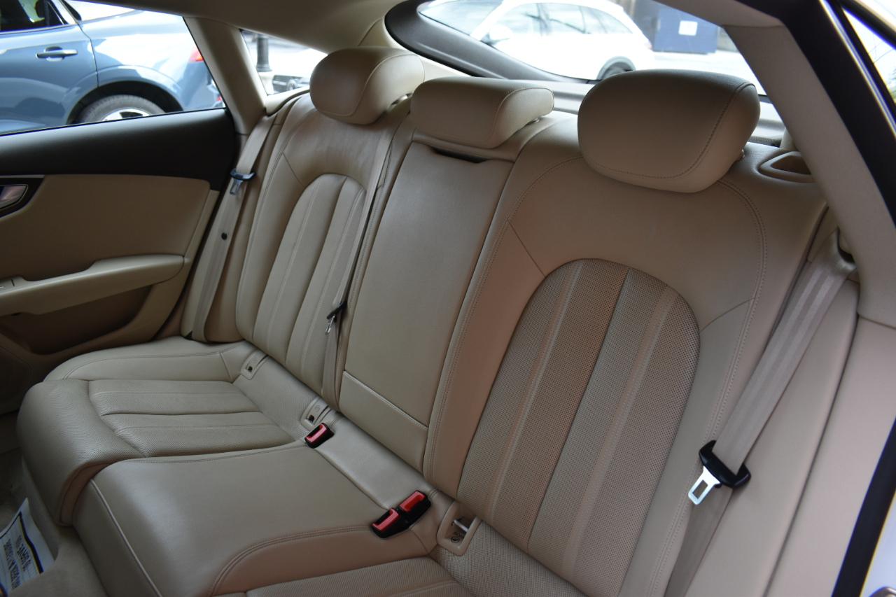 Audi A7 4dr HB quattro 3.0 Prestige 2016