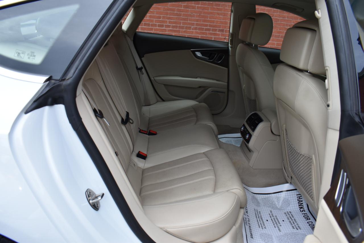 Audi A7 4dr HB quattro 3.0 Prestige 2016