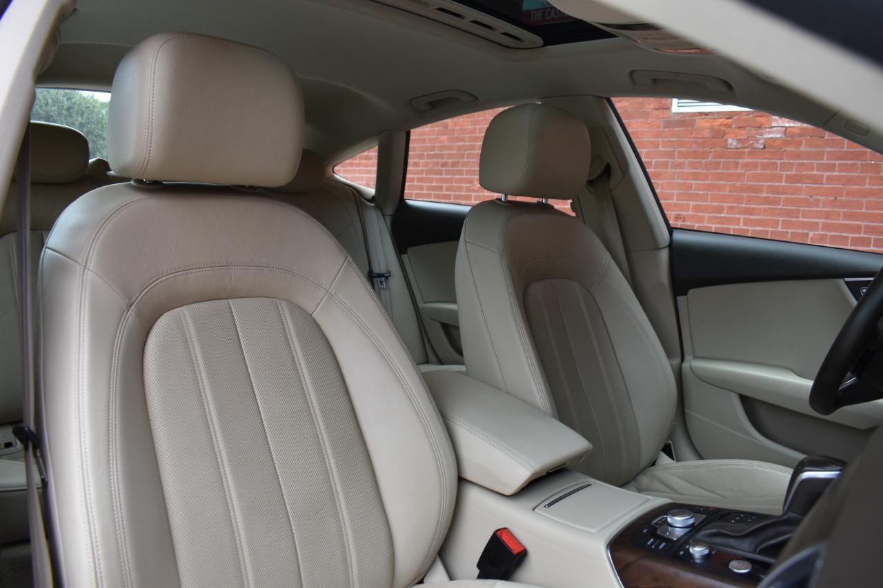 Audi A7 4dr HB quattro 3.0 Prestige 2016