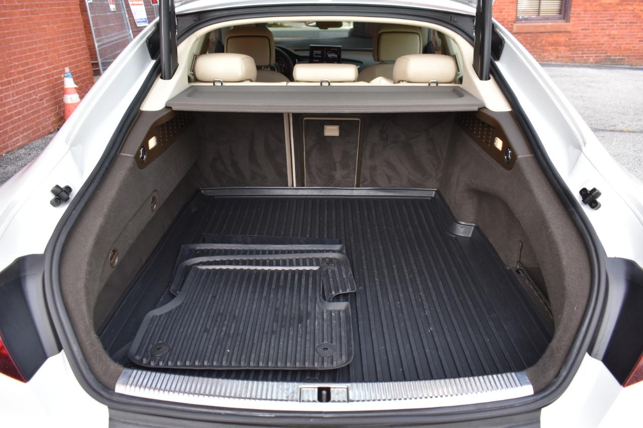 Audi A7 4dr HB quattro 3.0 Prestige 2016