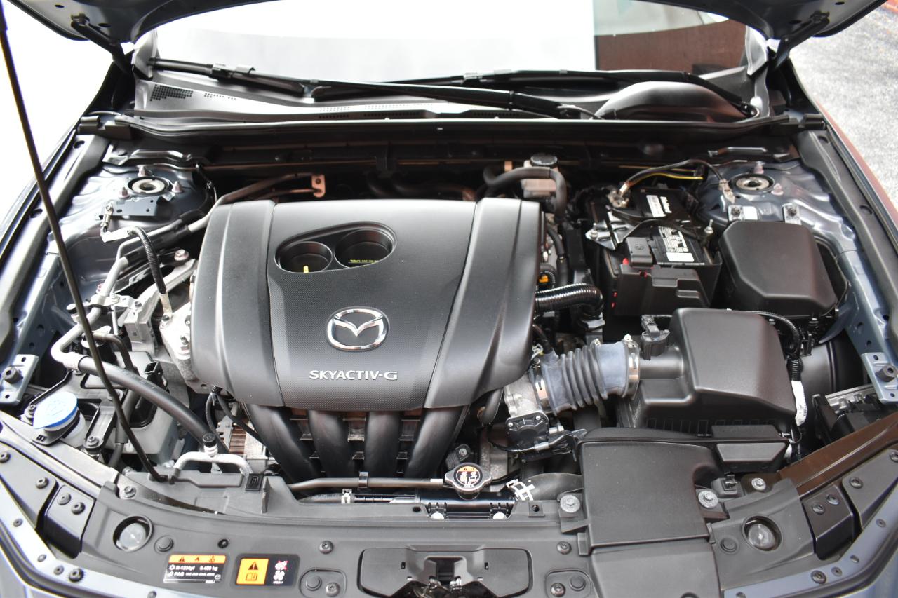 Mazda Mazda3 Sedan Carbon Edition FWD 2022