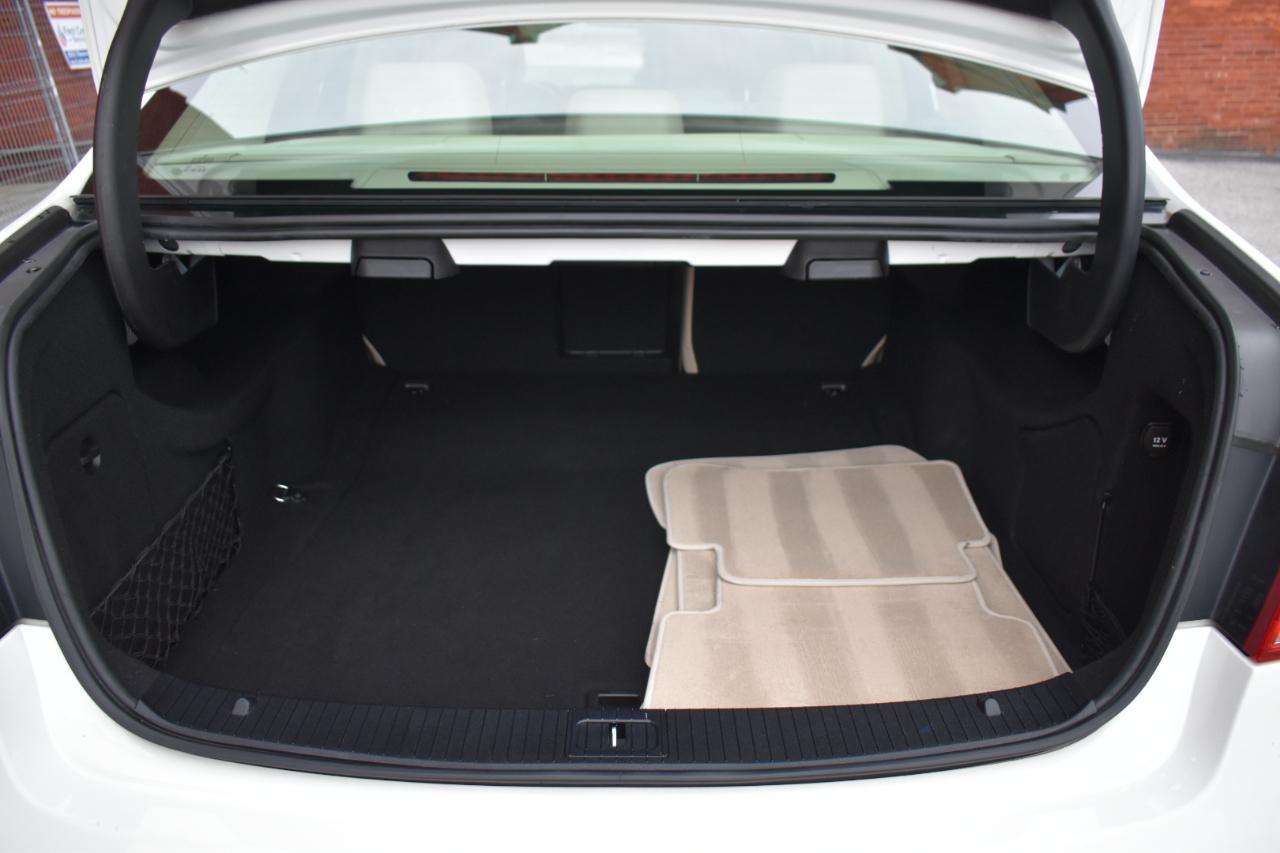 Mercedes-Benz E-Class 4dr Sdn E 350 Sport 4MATIC 2014