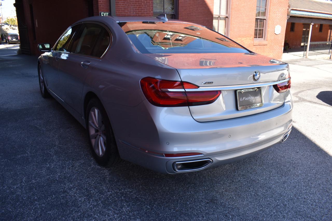 BMW 7 Series 740i xDrive Sedan 2019