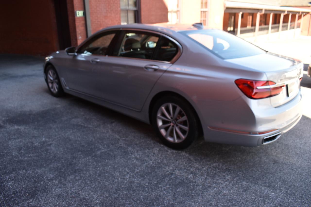 BMW 7 Series 740i xDrive Sedan 2019