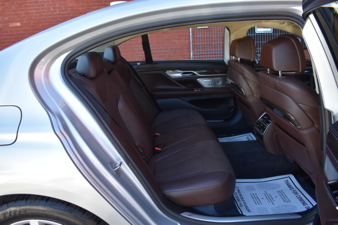 BMW 7 Series 740i xDrive Sedan 2019