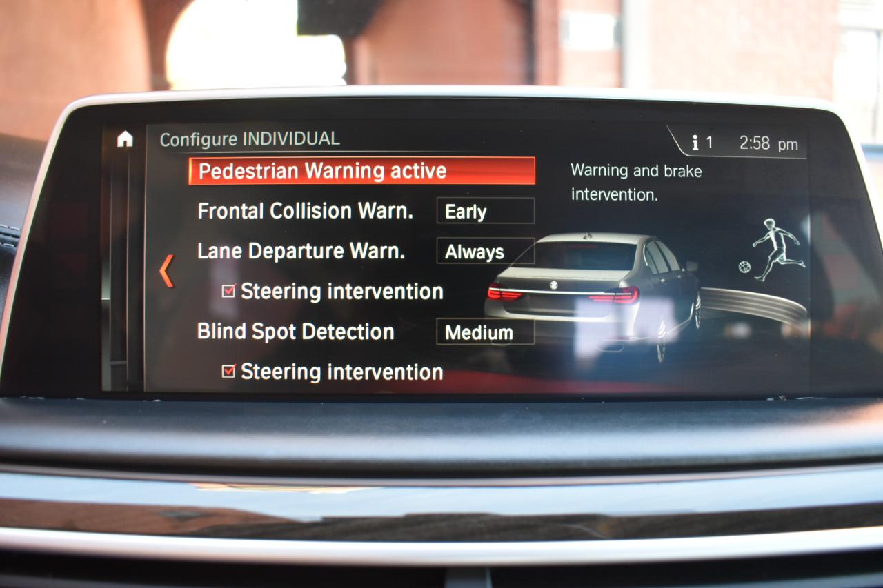 BMW 7 Series 740i xDrive Sedan 2019