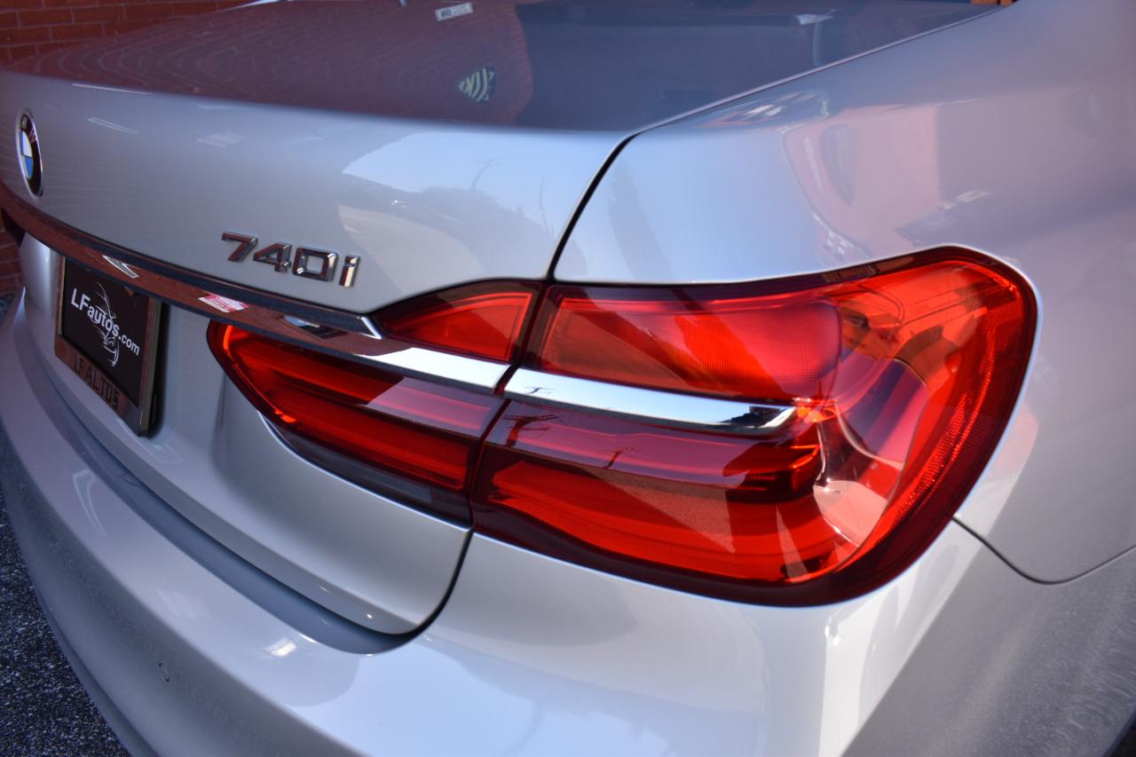 BMW 7 Series 740i xDrive Sedan 2019