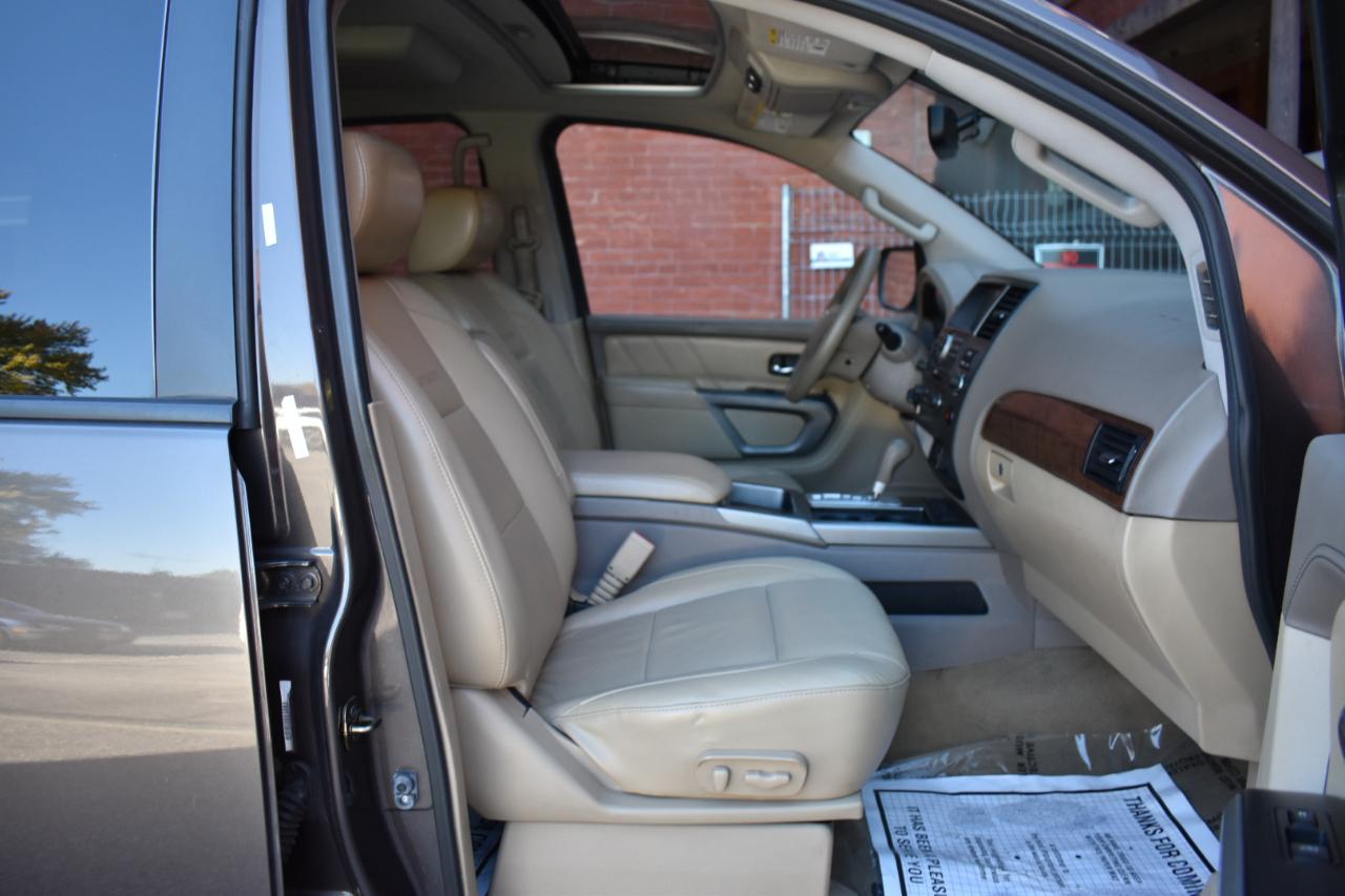 Nissan Armada 4WD 4dr Platinum *Ltd Avail* 2015