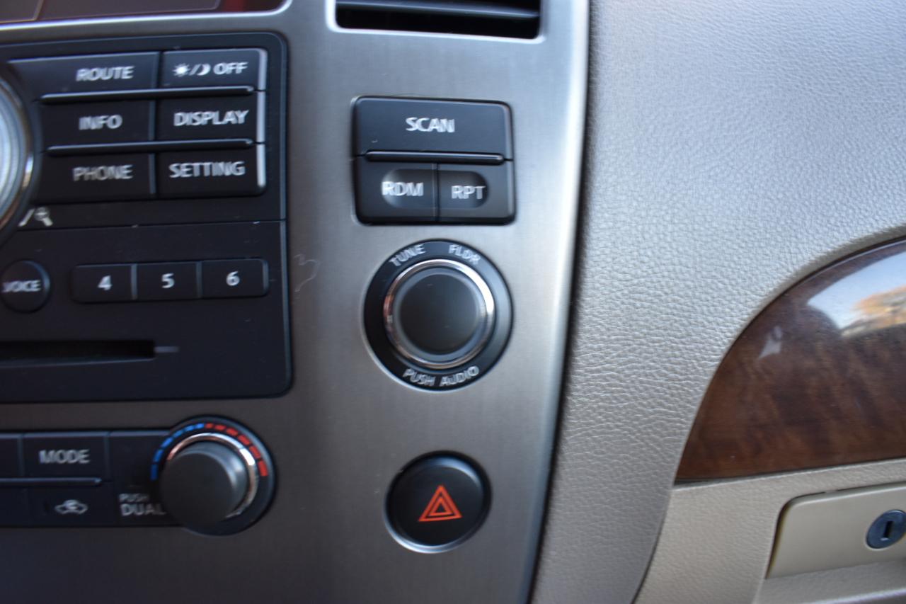 Nissan Armada 4WD 4dr Platinum *Ltd Avail* 2015