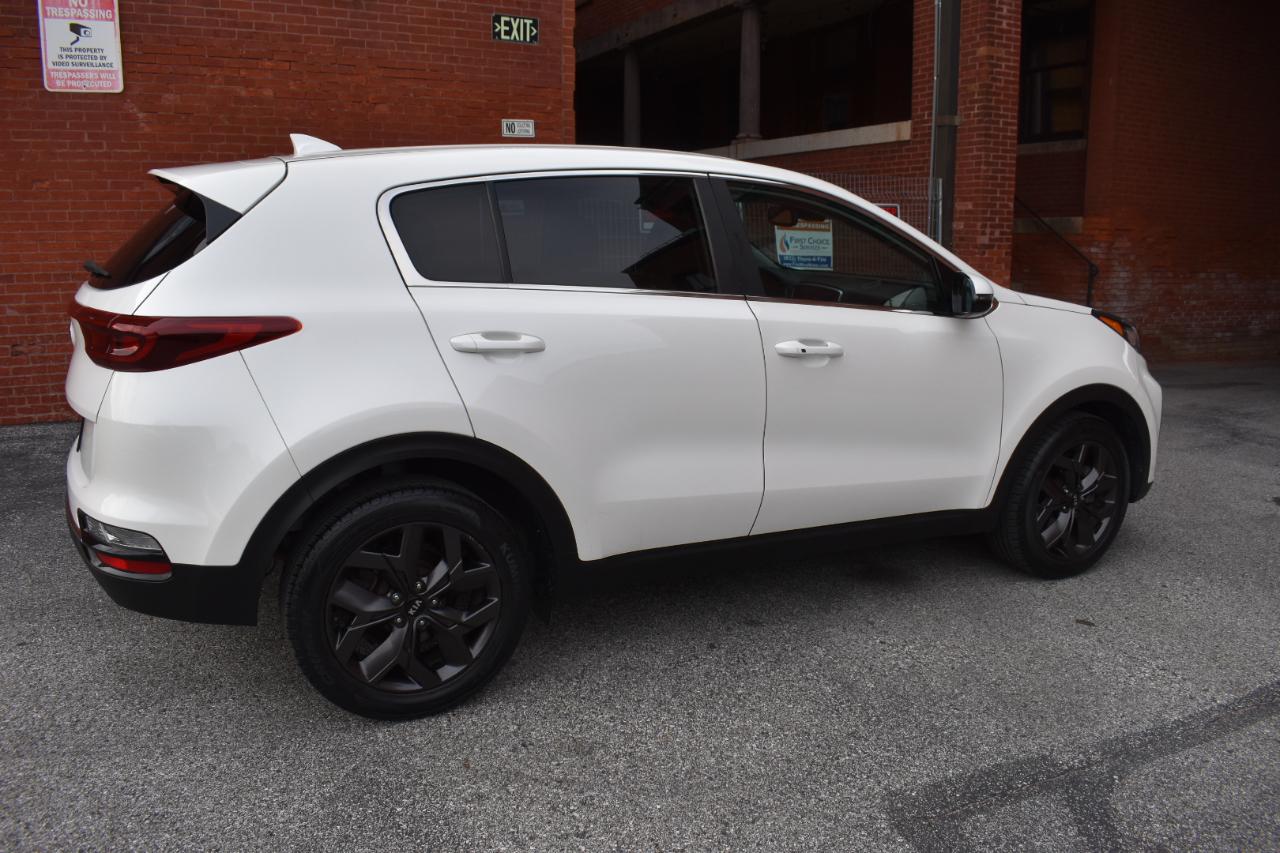 Kia Sportage LX FWD 2022
