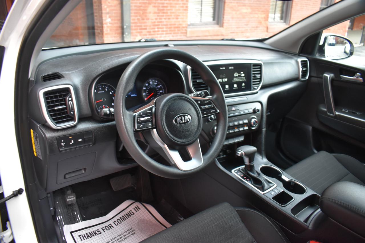 Kia Sportage LX FWD 2022