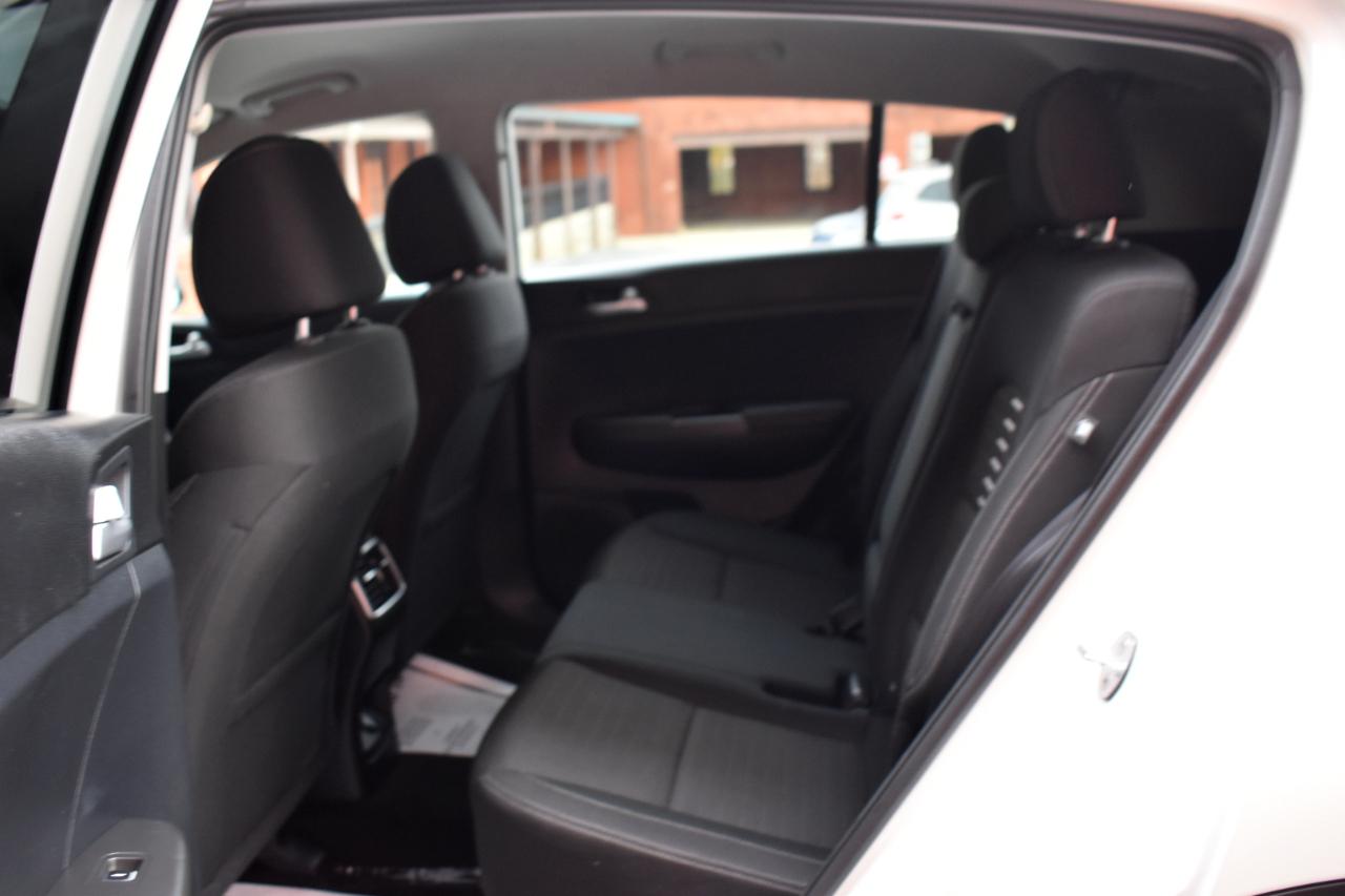 Kia Sportage LX FWD 2022