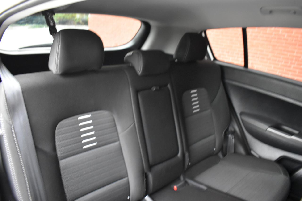 Kia Sportage LX FWD 2022