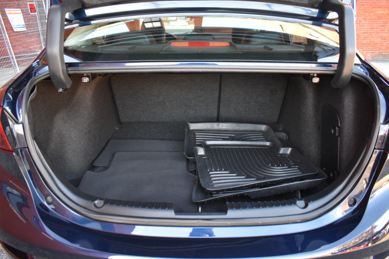 Mazda Mazda3 4-Door Touring Auto 2018