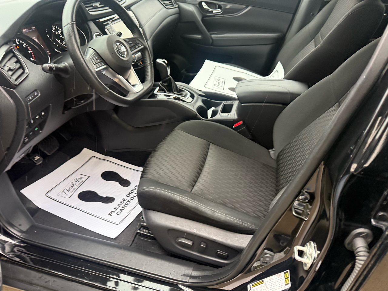 Nissan Rogue AWD SV 2020 Nissan Rogue AWD SV 2020