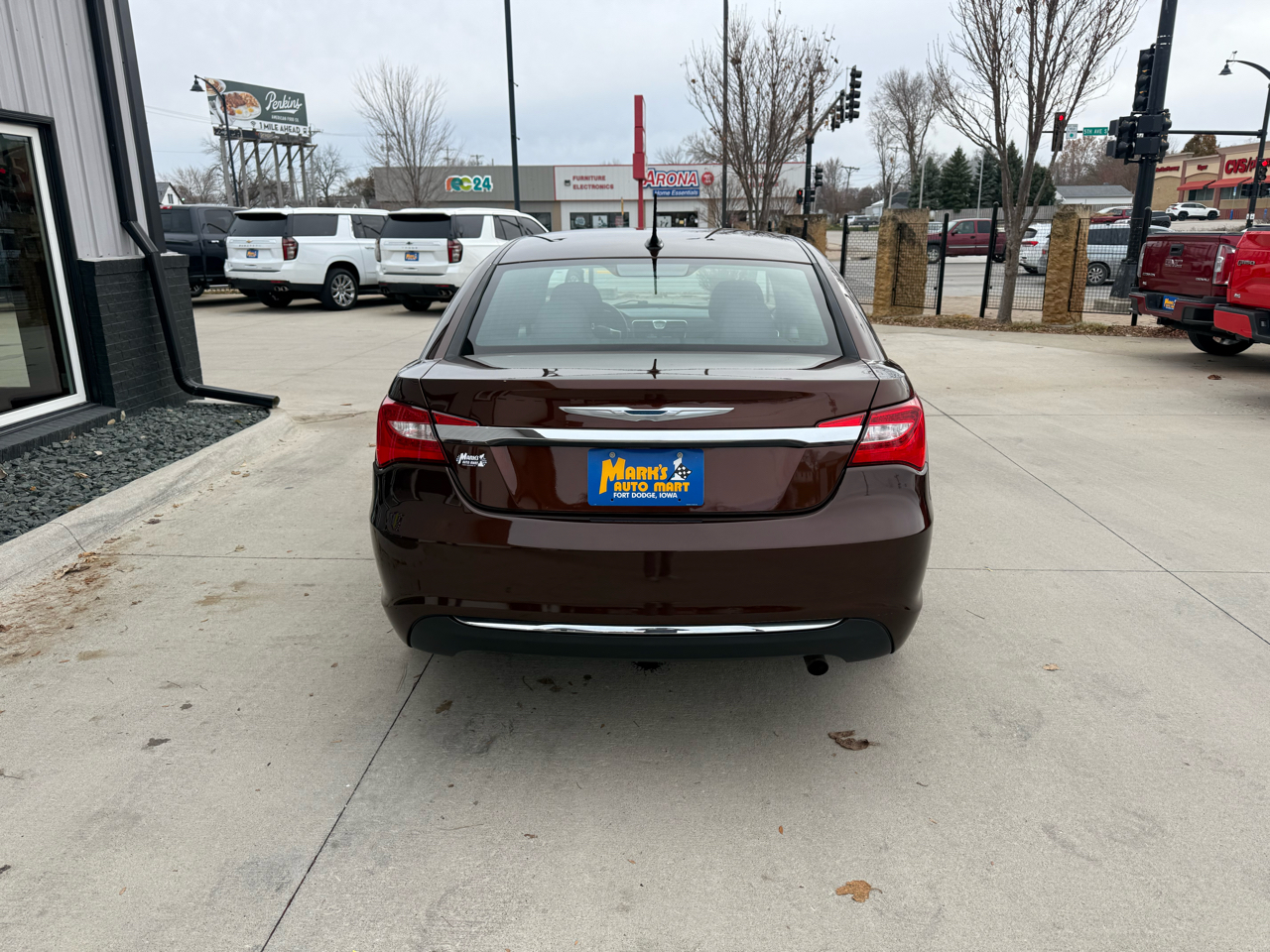 2012 Chrysler 200 Touring photo 3