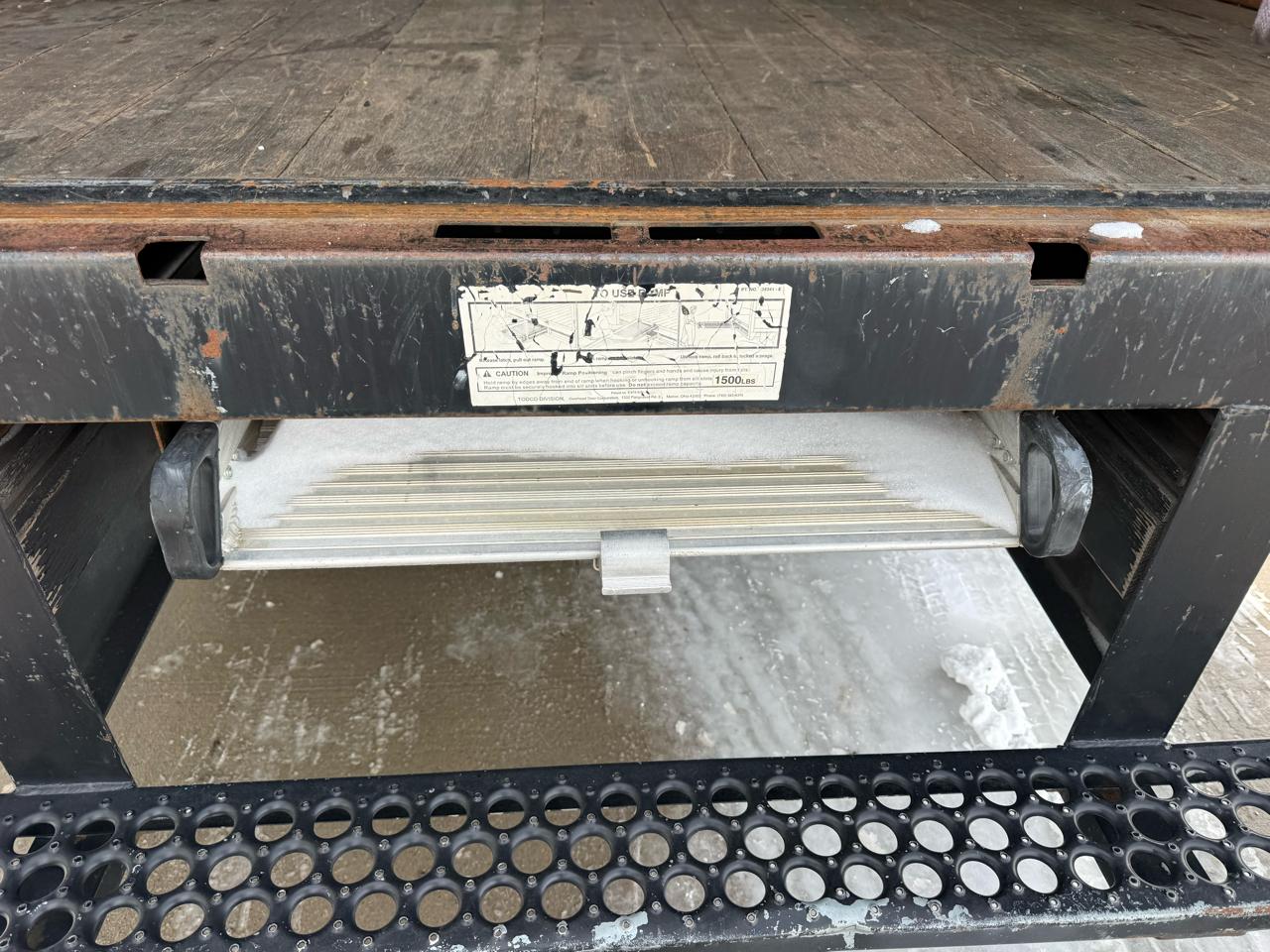 Ford E-Series Cutaway E-350 SRW 138" WB 2022