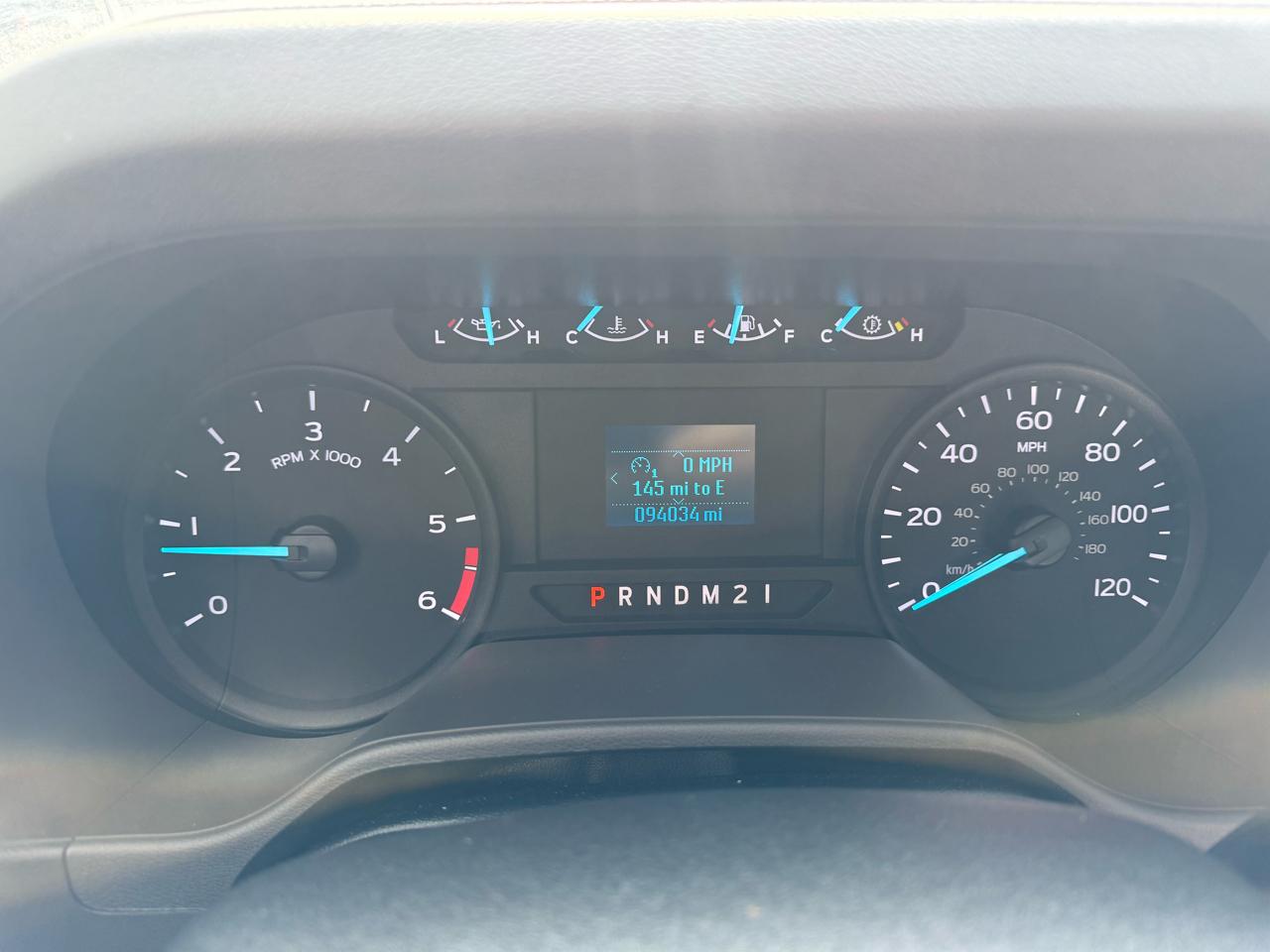 Ford E-Series Cutaway E-350 SRW 138" WB 2022