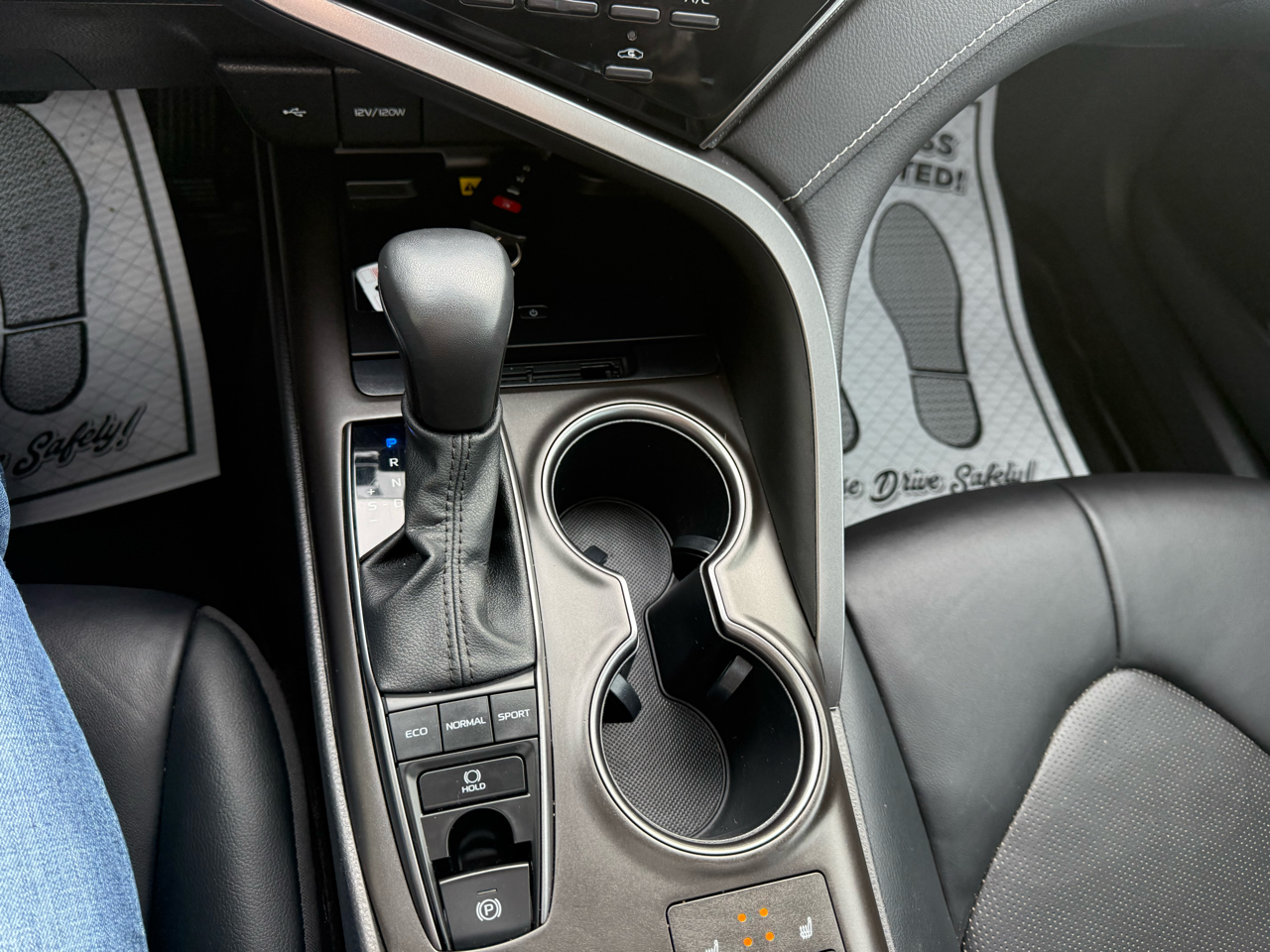 Toyota Camry XSE Auto (Natl) 2023