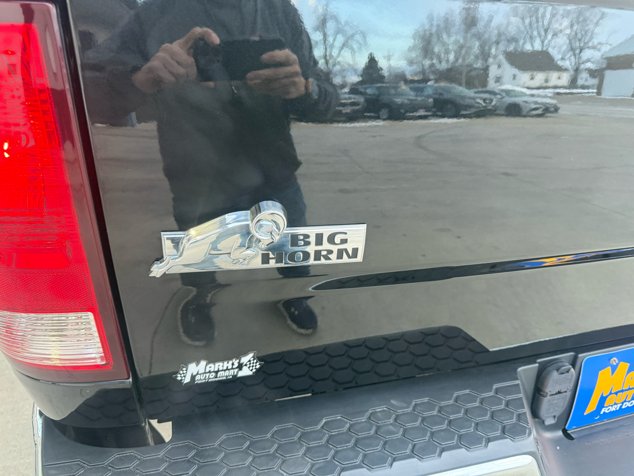 RAM 1500 Classic Big Horn 4x4 Crew Cab 5'7" Box 2019