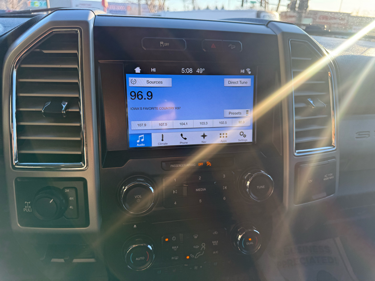 Ford Super Duty F-250 SRW Lariat 4WD Crew Cab 6.75' Box 2017