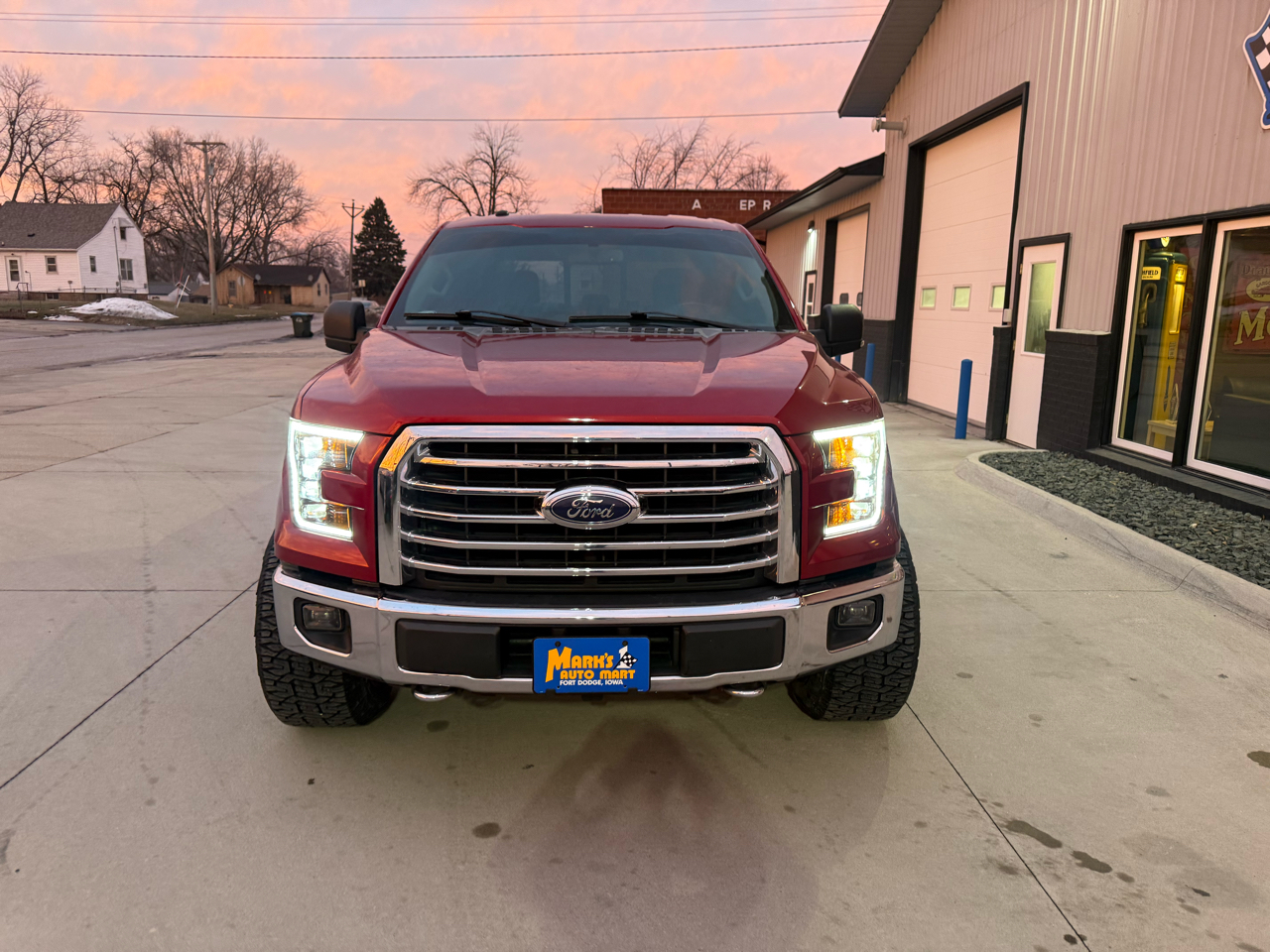 2016 Ford F-150 4WD SuperCrew 145" XLT