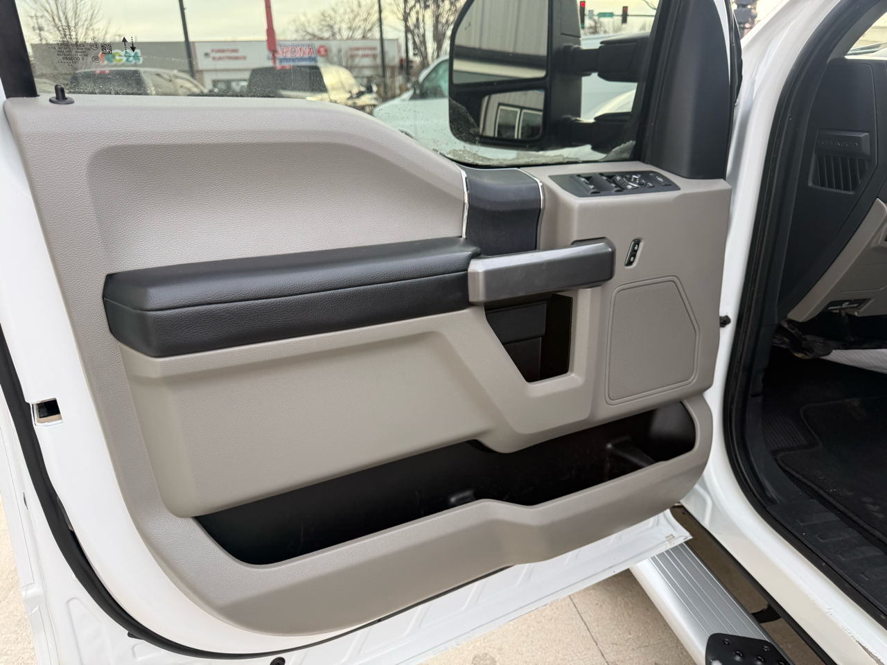 Ford Super Duty F-250 SRW XLT 4WD Crew Cab 6.75' Box 2022