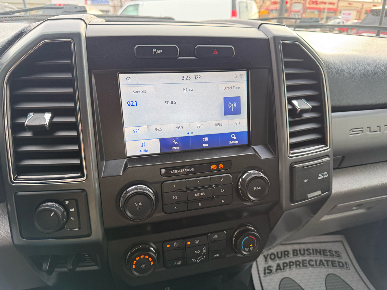 Ford Super Duty F-250 SRW XLT 4WD Crew Cab 6.75' Box 2022