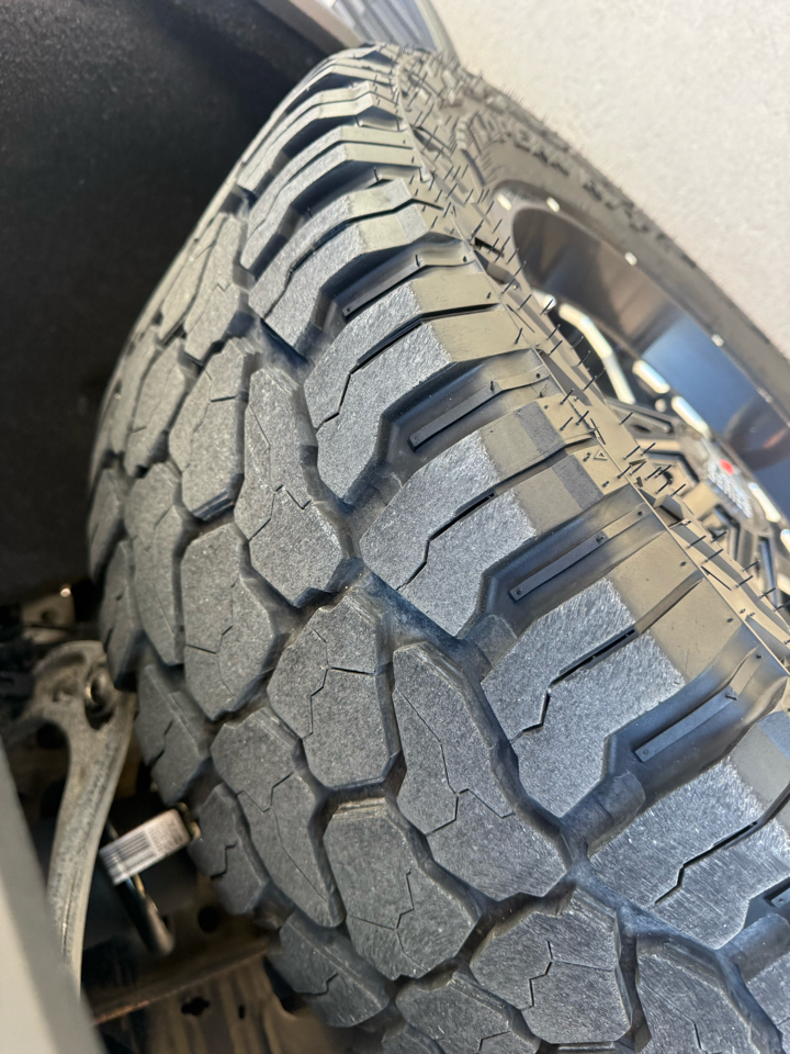 GMC Sierra 1500 4WD Crew Cab 147" SLT 2019