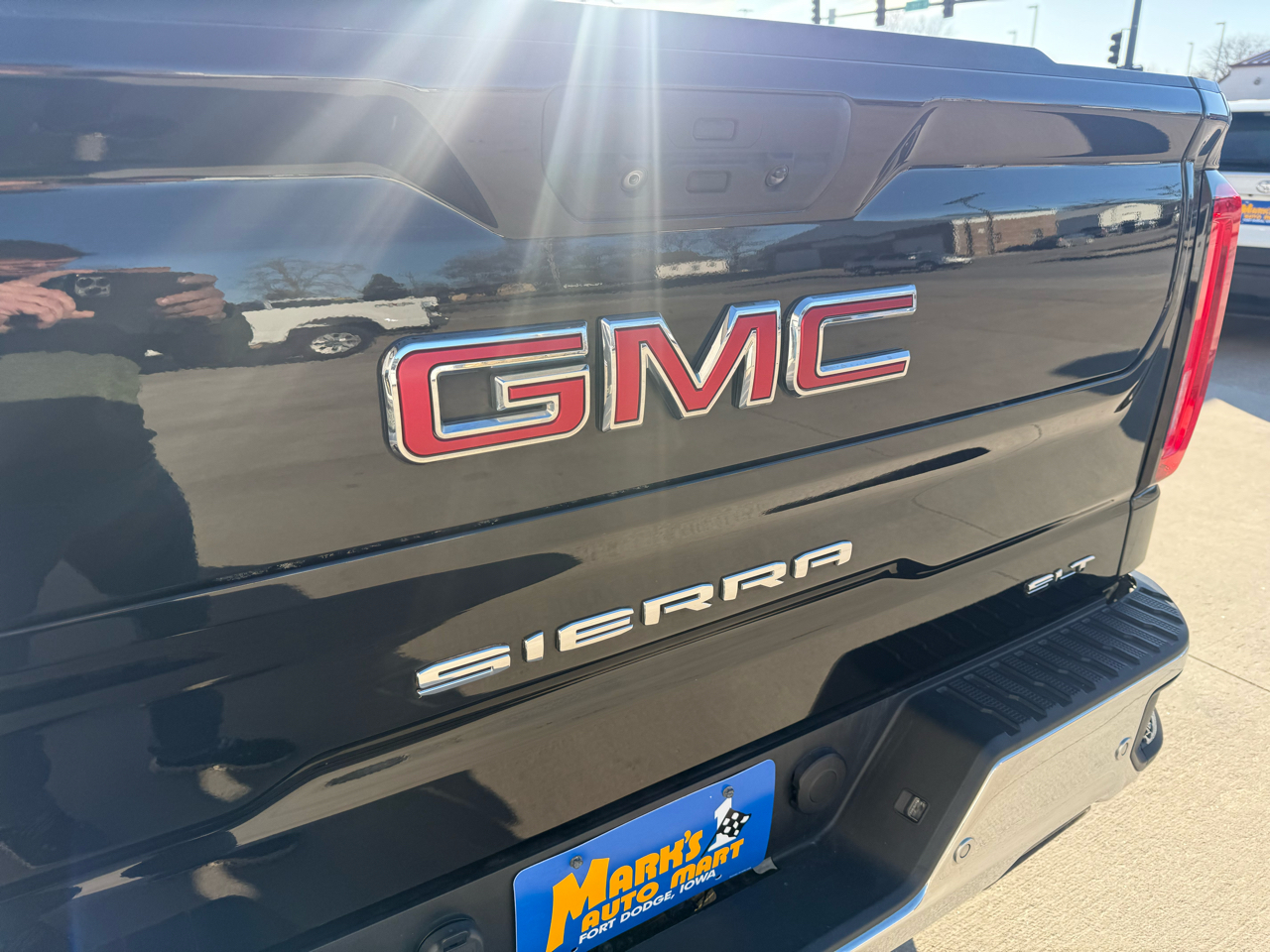 GMC Sierra 1500 4WD Crew Cab 147" SLT 2019