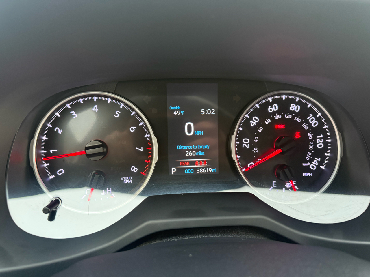 Toyota RAV4 LE AWD (Natl) 2019