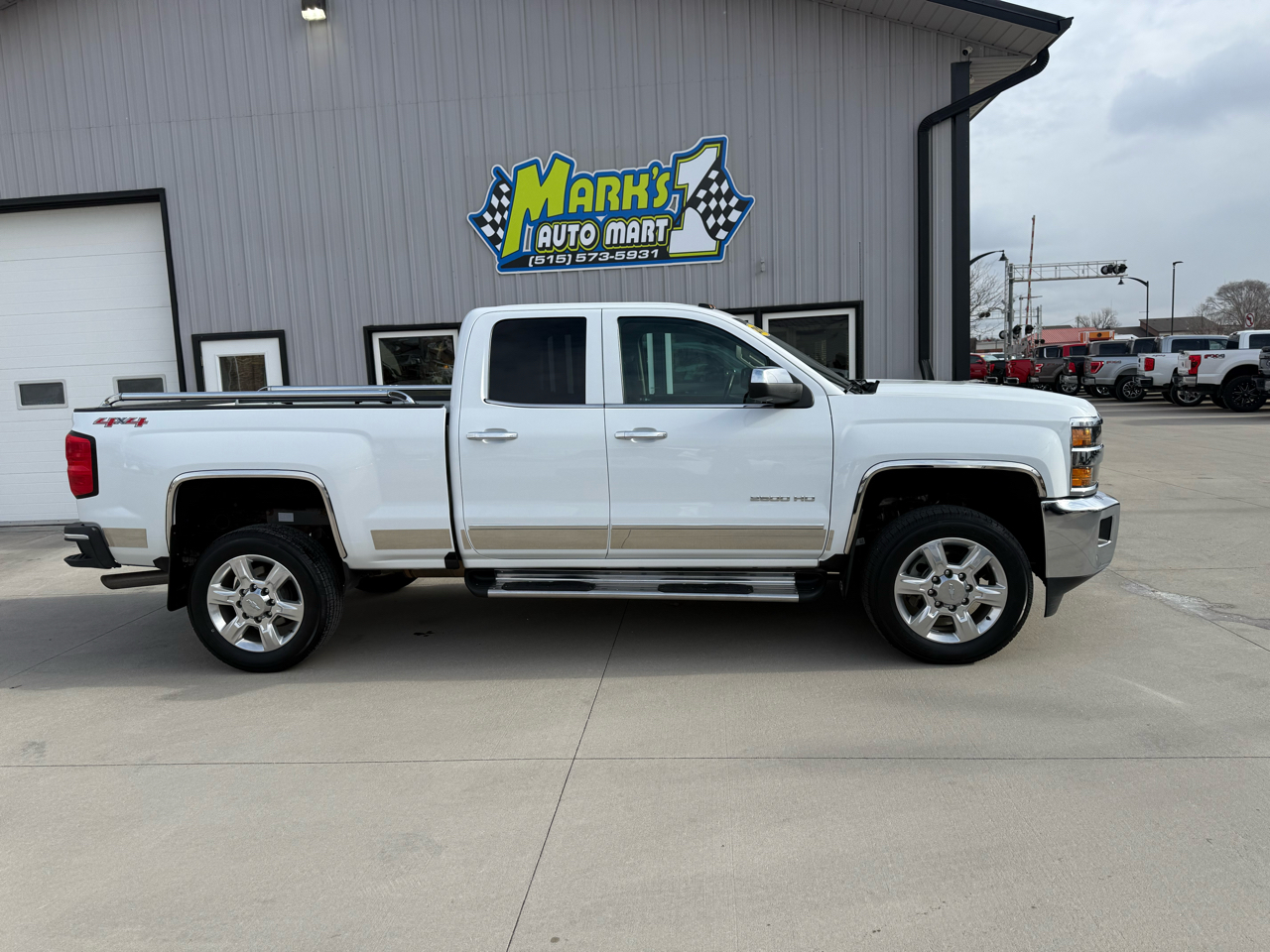 Chevrolet Silverado 2500HD 4WD Double Cab 144.2" LTZ 2017