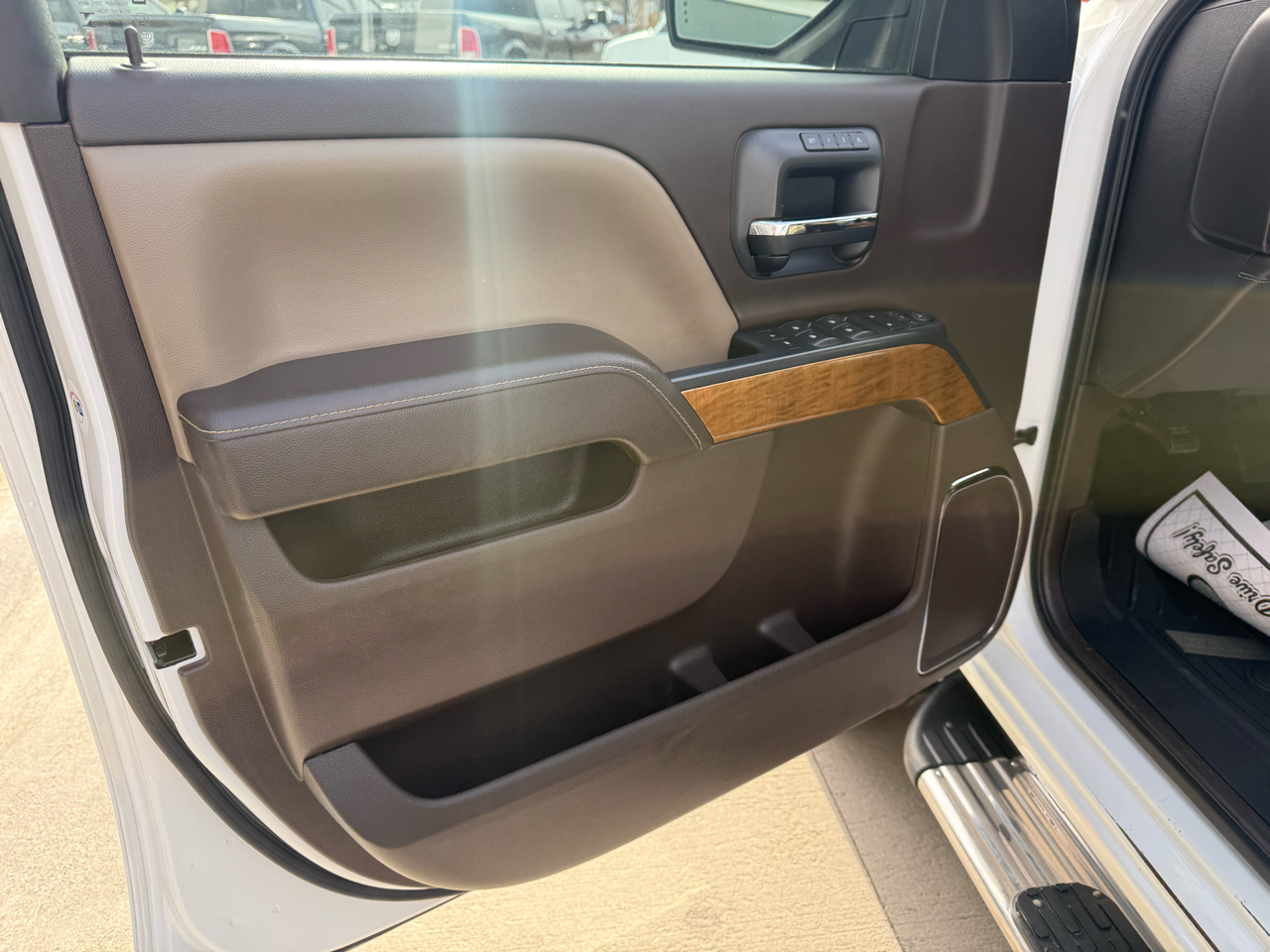 Chevrolet Silverado 2500HD 4WD Double Cab 144.2" LTZ 2017