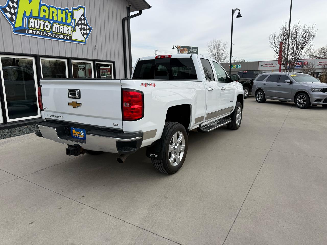 Chevrolet Silverado 2500HD 4WD Double Cab 144.2" LTZ 2017