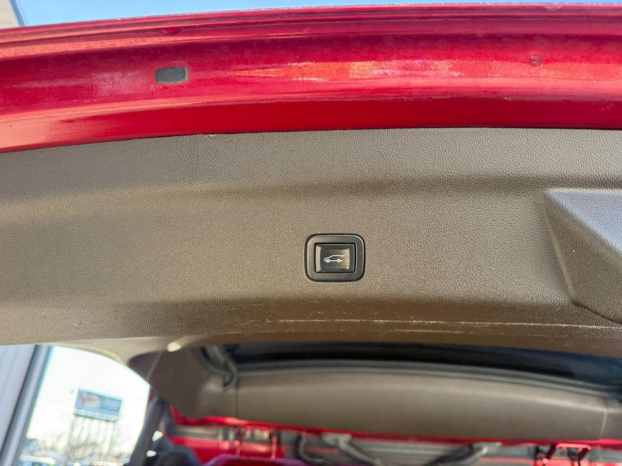 Chevrolet Tahoe 4WD 4dr LT 2021