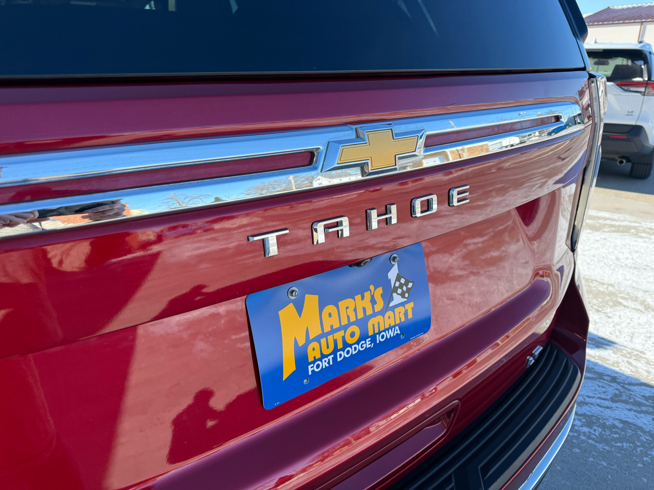 Chevrolet Tahoe 4WD 4dr LT 2021