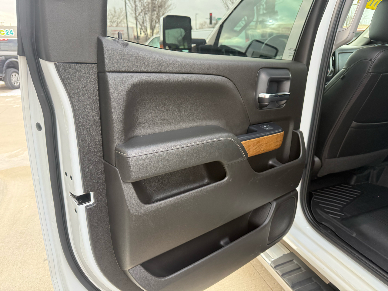 Chevrolet Silverado 3500HD 4WD Crew Cab 167.7" LTZ 2019