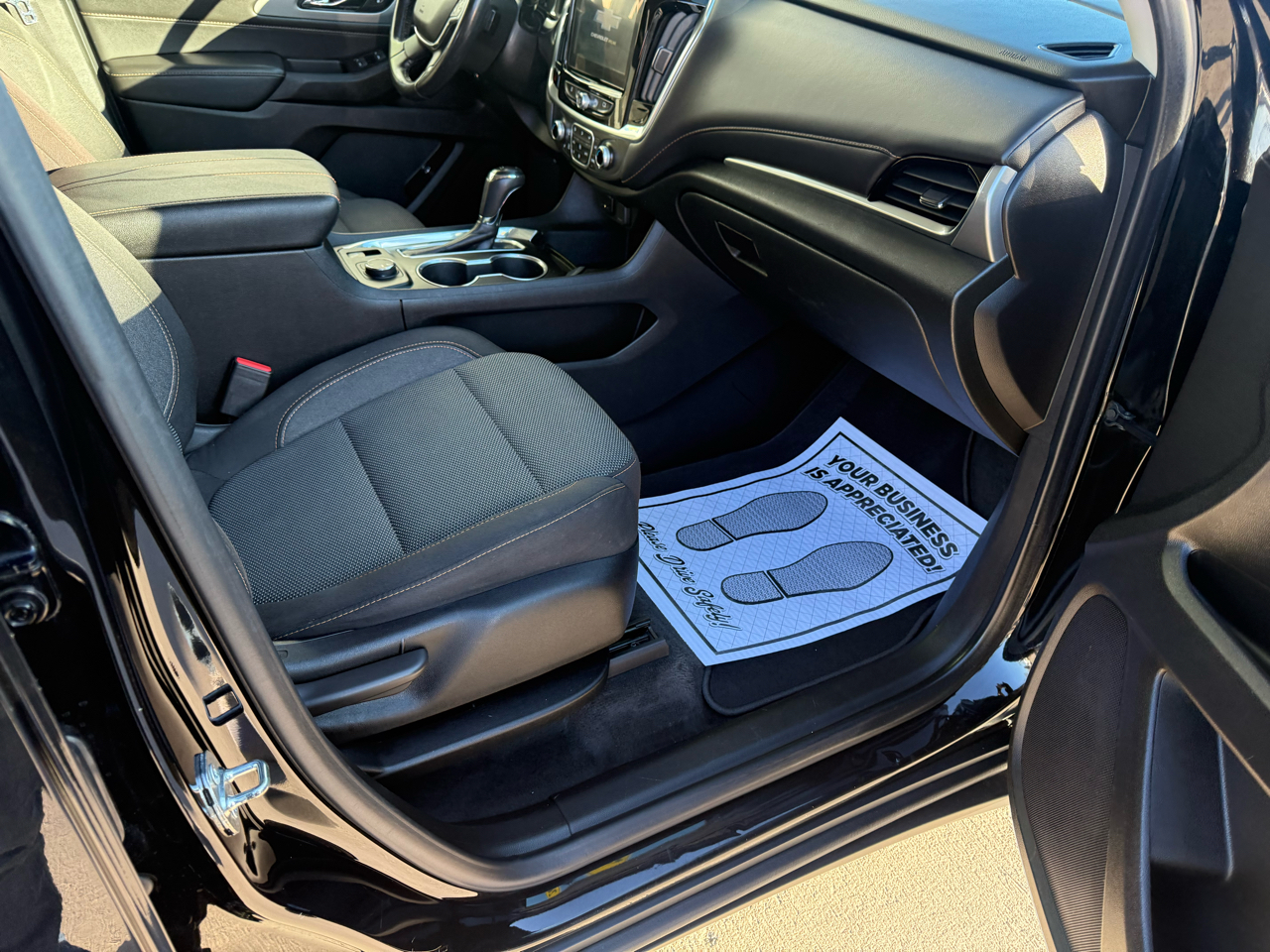 Chevrolet Traverse AWD 4dr LT Cloth w/1LT 2019