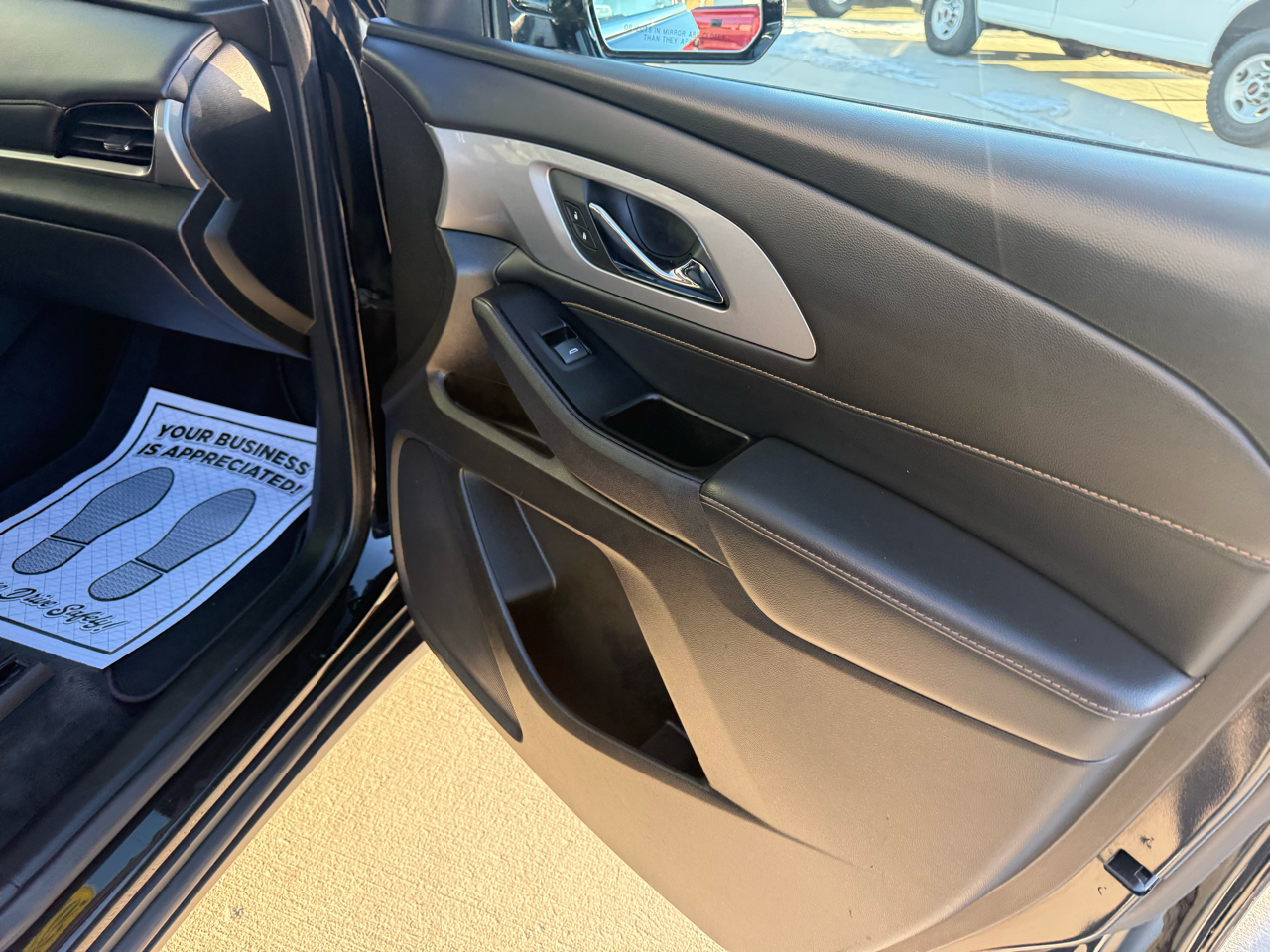 Chevrolet Traverse AWD 4dr LT Cloth w/1LT 2019