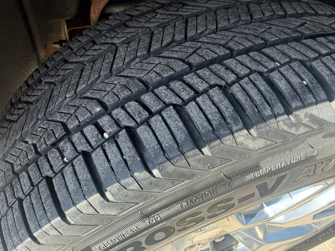 GMC Yukon 4WD 4dr SLT 2015