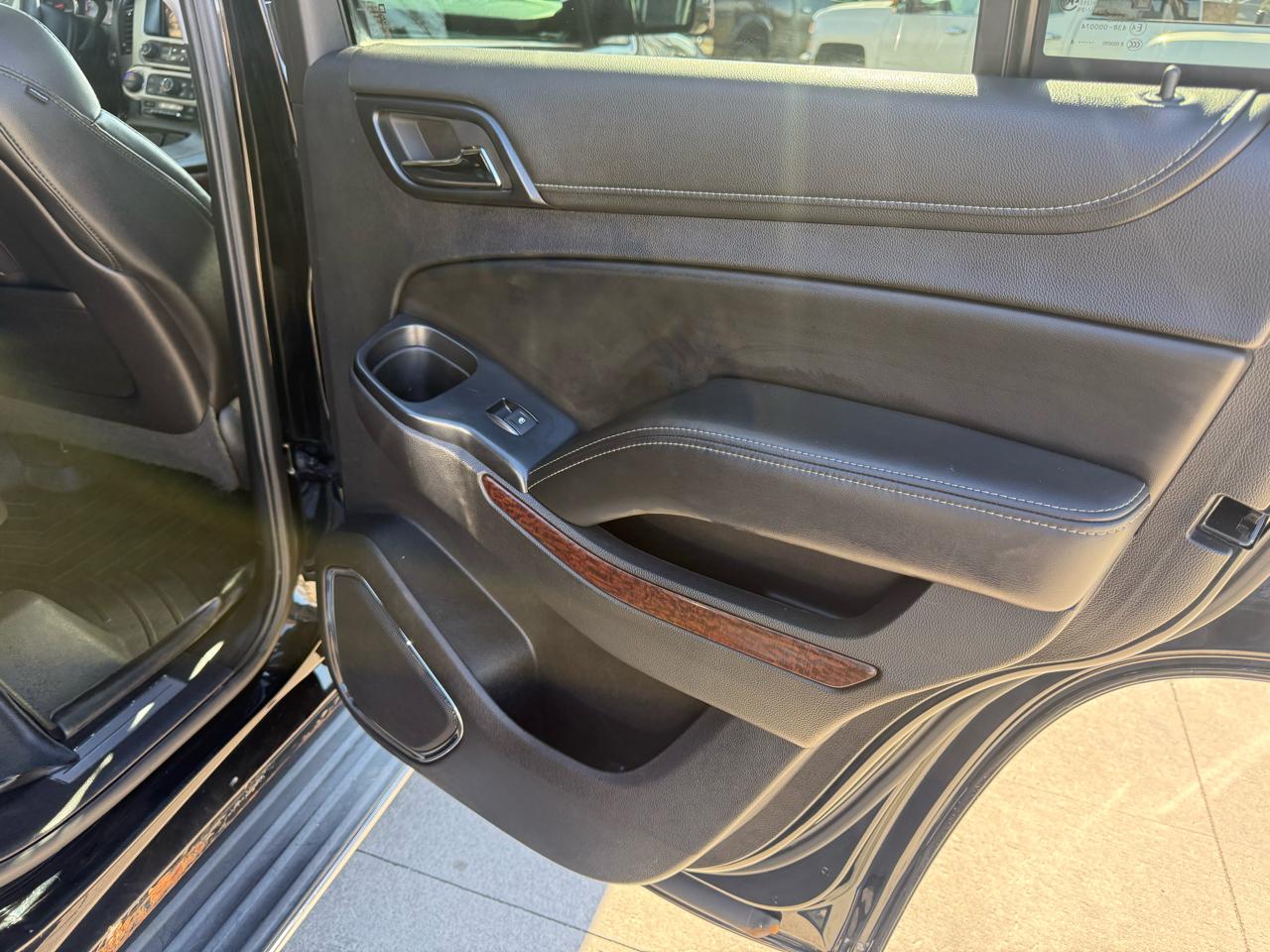 GMC Yukon 4WD 4dr SLT 2015