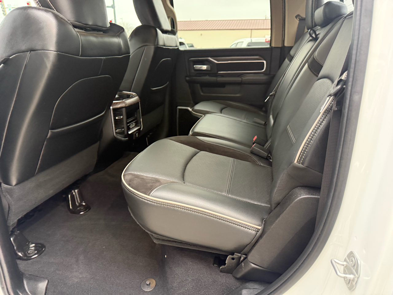 RAM 2500 Laramie 4x4 Crew Cab 6'4" Box 2021