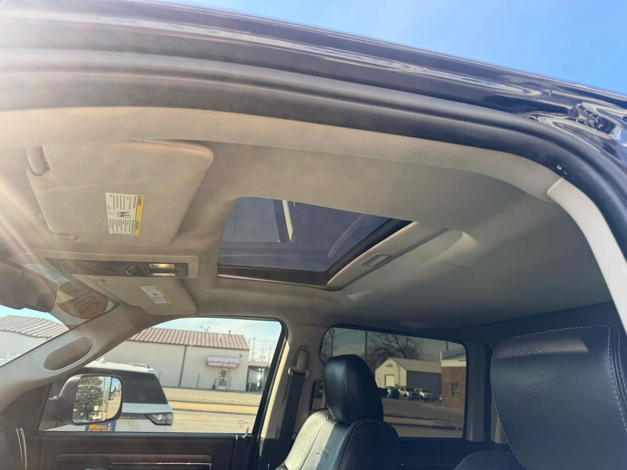 RAM 2500 4WD Crew Cab 149" Laramie 2015