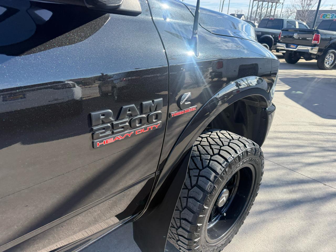 RAM 2500 4WD Crew Cab 149" Laramie 2015