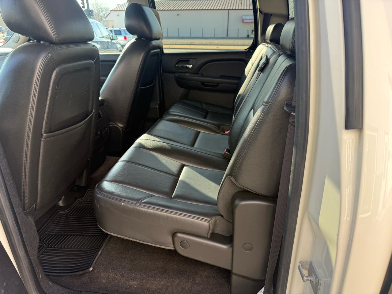 Chevrolet Silverado 1500 4WD Crew Cab 143.5" LTZ 2012